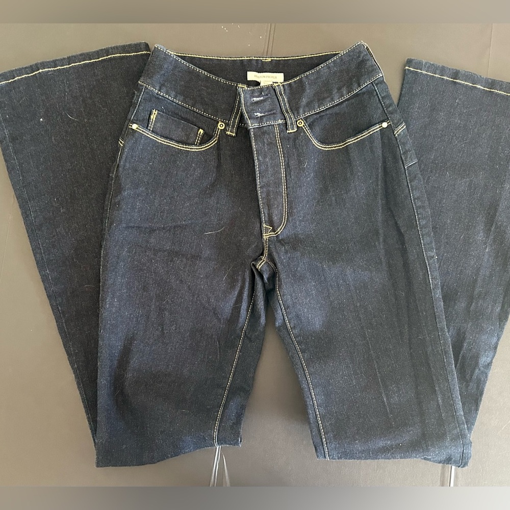 106. Boston proper dark blue jeans